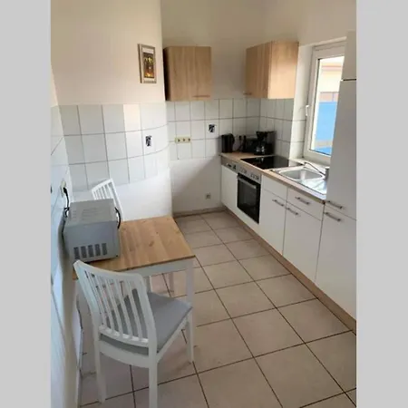 140m² Mit 4 Schlafzimmern Fur 12 Personen * Woerrstadt